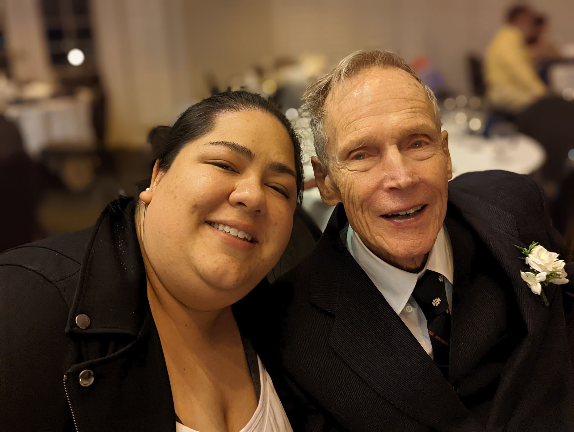 987 PXL 20220227 013820531 PORTRAIT